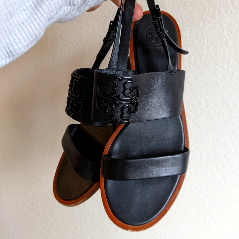 Tory Burch sandals 💁🏽‍♀️